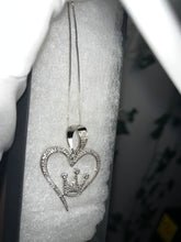Load image into Gallery viewer, “Queen Of Hearts”Necklace
