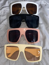 Load image into Gallery viewer, “Big Dior”Shades

